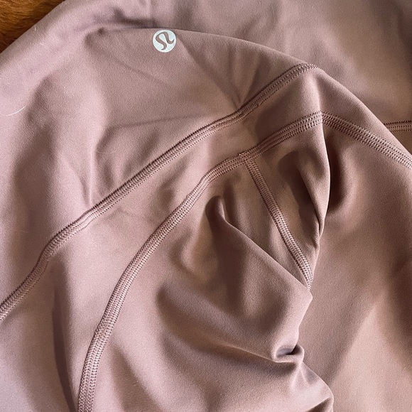 Lululemon Groove SHR Nulu™ Flared Pant *Regular size 12 - Picture 4 of 4